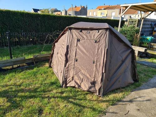 JRC Stealth Brolly System 10000, Watersport en Boten, Hengelsport | Karpervissen, Zo goed als nieuw, Ophalen