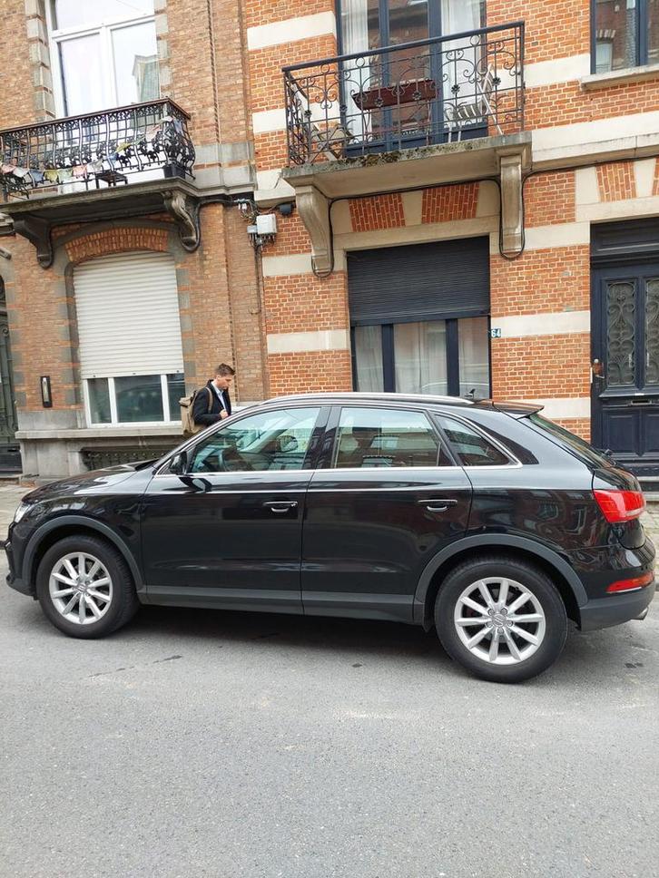 Audi Q3 1.4 TFSI 150ch 6B zwart panoramisch leer, Auto's, Audi, Particulier, Q3, 4x4, ABS, Adaptieve lichten, Airbags, Airconditioning