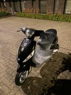 Piaggio zip orgineel, Fietsen en Brommers, Scooters | Piaggio, Ophalen, Zo goed als nieuw, Zip