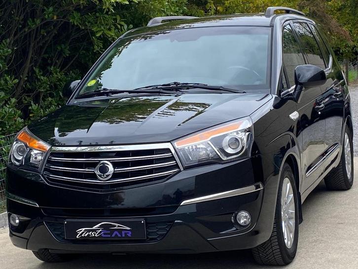 Ssangyong Rodius 2.0XDI 4WD 07/2015 240035km 7pl CARNET NAVI, Auto's, SsangYong, Bedrijf, Rodius, ABS, Airbags, Alarm, Apple Carplay