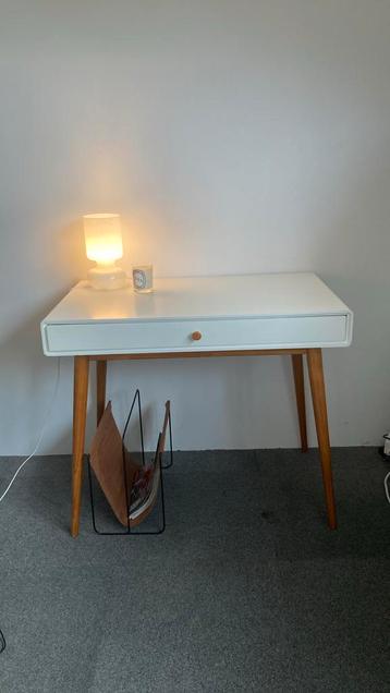 Scandinavisch design bureau met lade, Huis en Inrichting, Bureaus, Ophalen, Gebruikt, Bureau