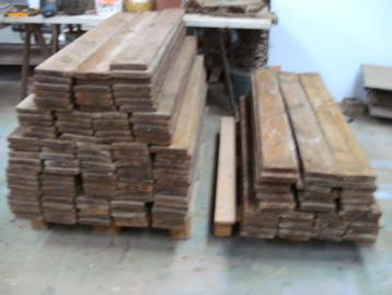 Hout beschikbaar voor biedingen