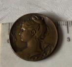 Oud Koperen medaille vrouw, Antiek en Kunst, Antiek | Brons en Koper, Ophalen of Verzenden, Koper