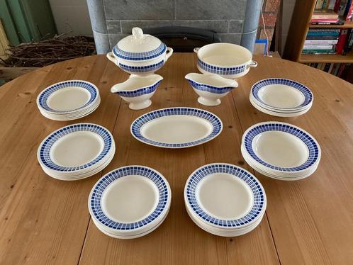 49-delig blauw servies Badonviller France Wagram, Antiek en Kunst, Antiek | Servies los, Ophalen