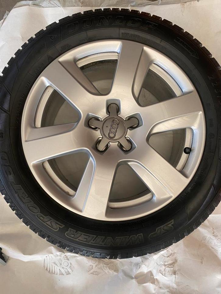 Audi originele velgen + Dunlop Winterbanden 225/55 R17 (SP W, Auto-onderdelen, Banden en Velgen, Band(en), Winterbanden, Ophalen