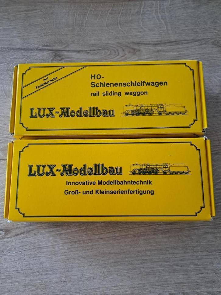Lux modellbau 9010d + 8830, Hobby en Vrije tijd, Modeltreinen | H0, Zo goed als nieuw, Wagon, Wisselstroom, Overige merken, Analoog
