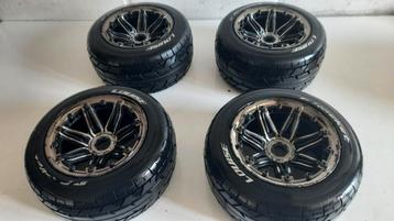 Rc auto's  beschikbaar voor biedingen