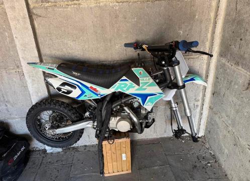 Appolo rfz 140cc, Fietsen en Brommers, Minibikes, Midibikes en Pitbikes, Zo goed als nieuw, Ophalen