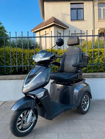 Scootmobiel 25km/u Nippoia 2Fast elektrische scooter beschikbaar voor biedingen
