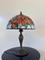 Tiffany-style tafellamp, Huis en Inrichting, Ophalen, Minder dan 50 cm, Tiffany-style, Glas