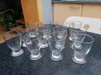 12 drink glazen op voet, 11cm hoog, goede staat, Ophalen of Verzenden, Gebruikt, Waterglas