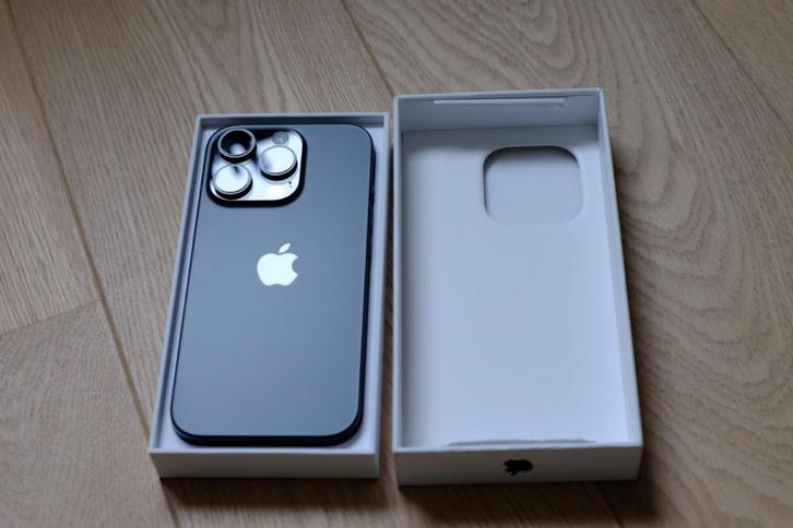 iPhone 16 Pro 512 GB Black Titanium Uitstekende staat, Telecommunicatie, Mobiele telefoons | Apple iPhone, Nieuw, 512 GB, Zonder abonnement