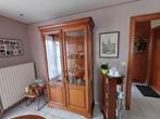 Vitrine kast in kerselaar, Huis en Inrichting, Kasten | Vitrinekasten, Ophalen, Zo goed als nieuw