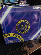 Versuz Goes Platinum - 20 Years - Peter Luts & Dave Lambert, Cd's en Dvd's, Verzenden, Nieuw in verpakking