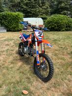 Apollo 150cc, Fietsen en Brommers, Ophalen, Zo goed als nieuw