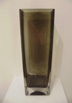 VINTAGE 60' Vaas in gegoten kristal van >> GRAL KRISTALL <<, Ophalen