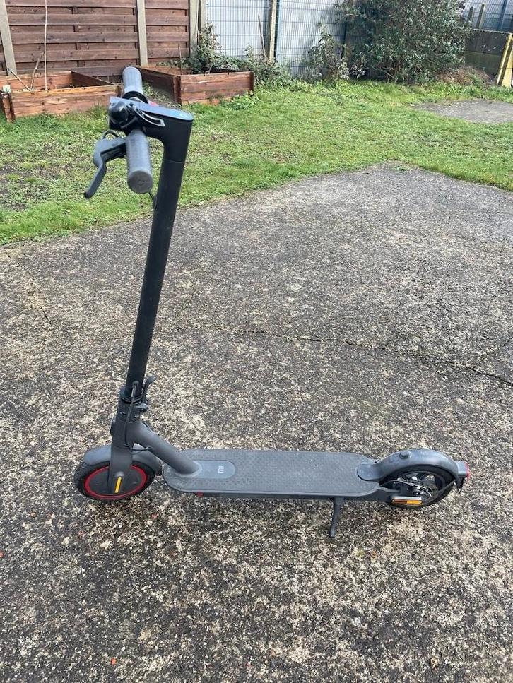elektrische step - Xiaomi PRO 2, Fietsen en Brommers, Steps, Zo goed als nieuw, Elektrische step (E-scooter), Ophalen
