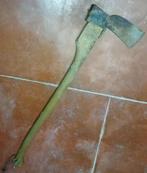 Hache d'une longueur de 95 cm, partie métallique: 28 x 10 cm, Tuin en Terras, Hand-tuingereedschap, Ophalen of Verzenden, Gebruikt
