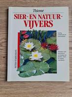 Boek : sier en natuurvijvers / peter stadelmann, Tuin en Terras, Ophalen of Verzenden, Zo goed als nieuw