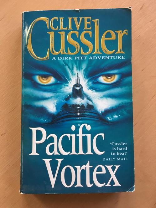 Clive Cussler - Pacific Vortex, Boeken, Taal | Engels, Gelezen, Ophalen of Verzenden