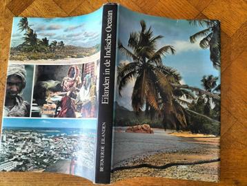 Boek: eilanden in de Indische oceaan  beschikbaar voor biedingen