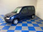 Peugeot Partner 1.4i benzine bj. 2001 196000km 5-zitplaatsen, Auto's, 4 deurs, Monovolume, Blauw, Bedrijf