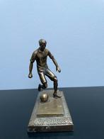 Antieke bronzen voetballer, Antiek en Kunst, Antiek | Brons en Koper, Ophalen, Brons