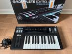 Native Instruments Komplete Kontrol S25 keyboard, Musique & Instruments, Équipement Midi, Comme neuf, Enlèvement