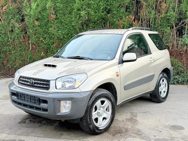 Rav4 2002 2.0 diesel airco 2850€ gekeurd voor verkoop, Auto's, Toyota, Bedrijf, Te koop, Ophalen