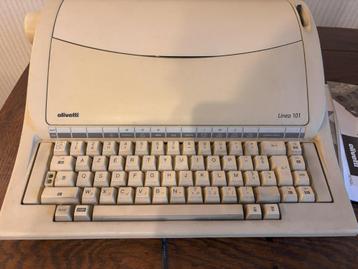 Retro elektrische typemachine Olivetti Linea 101 beschikbaar voor biedingen