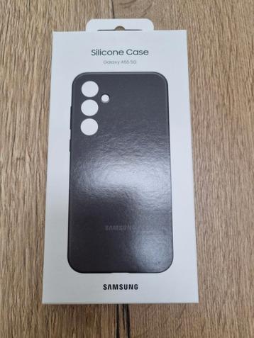 Originele Samsung A55 beschermhoes (zo goed als nieuw!) beschikbaar voor biedingen