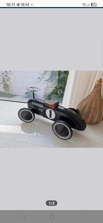 Kinderloopwagen Black edition beschikbaar voor biedingen