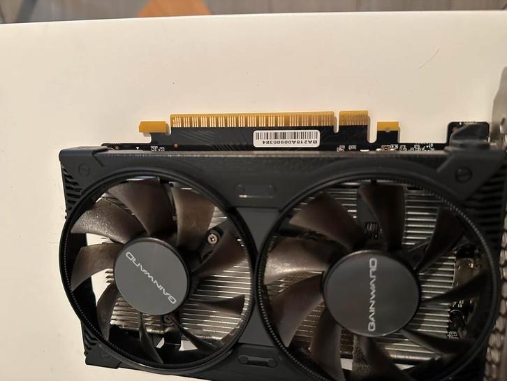 GeForce GTX 1650 4 GB, Computers en Software, Videokaarten, Zo goed als nieuw, GDDR5, HDMI, Ophalen of Verzenden