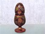 Mooie oude Russische houten ei met sokkel, Ophalen