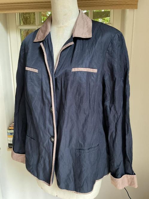 Zwart jasje Mayerline , maat 46, Kleding | Dames, Jasjes, Kostuums en Pakken, Jasje, Maat 46/48 (XL) of groter, Zwart, Ophalen of Verzenden