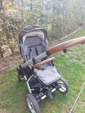 Complete kinderwagen Mutsy "EVO"  beschikbaar voor biedingen