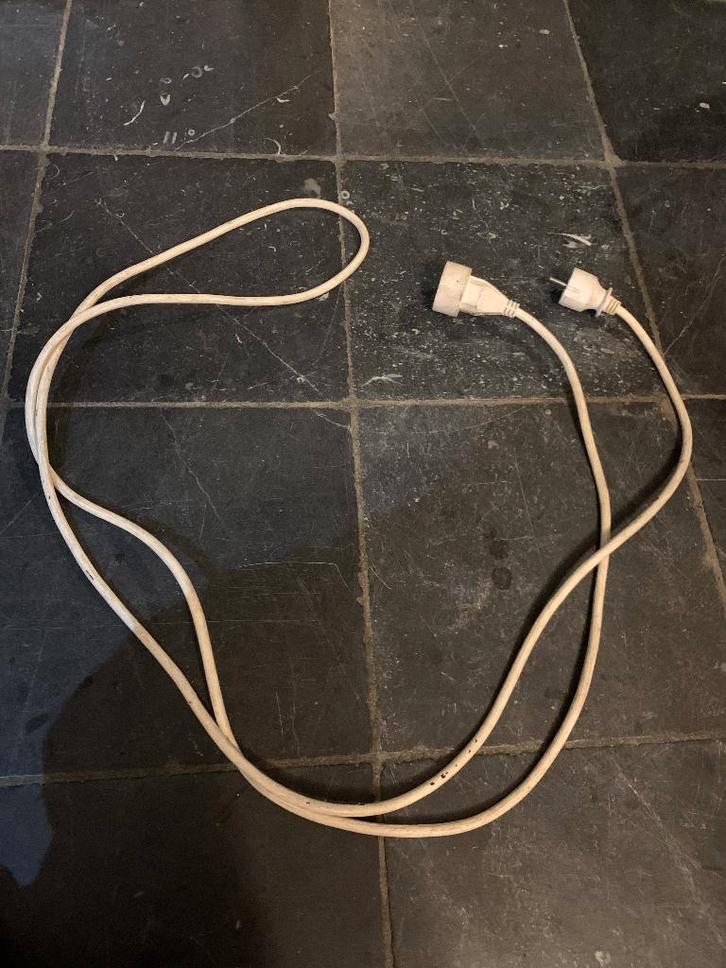 Verlengsnoer, Doe-het-zelf en Bouw, Elektriciteit en Kabels, Gebruikt, Kabel of Snoer, Ophalen of Verzenden