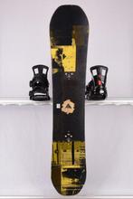 145 cm snowboard BURTON RADIUS, black/yellow, woodcore, FLAT, Sport en Fitness, Snowboarden, Verzenden, Gebruikt, Board