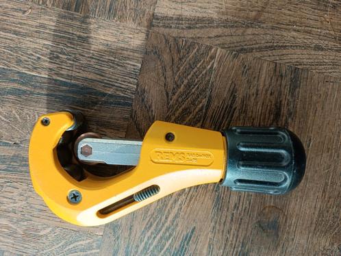 Rems 113350 pijpsnijder 3-35 mm rvs, koper, staal, Doe-het-zelf en Bouw, Gereedschap | Handgereedschap, Zo goed als nieuw, Ophalen of Verzenden