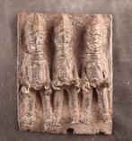 Antieke bronzen reliëfplaquette uit Benin, Ophalen of Verzenden