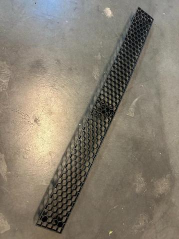 Toyota Celica Supra A60 - frontgrille beschikbaar voor biedingen
