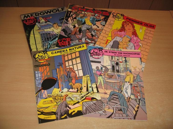 Cor Morelli : Deel 1 tot en met deel 5., Boeken, Stripverhalen, Gelezen, Meerdere stripboeken, Ophalen of Verzenden