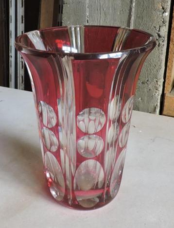 Vaas Val St Lambert beschikbaar voor biedingen