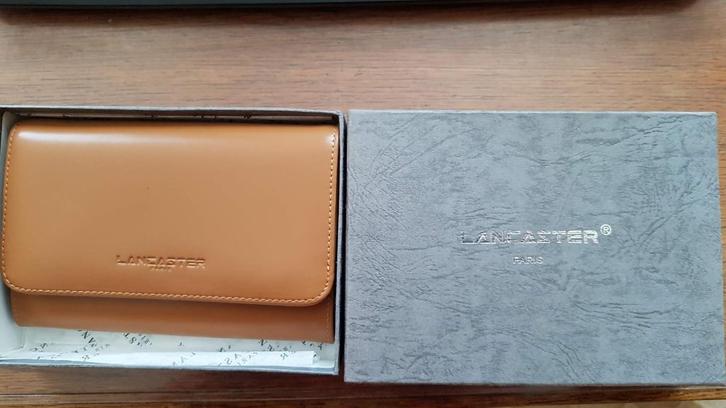 Nieuwe leren portemonnee, Handtassen en Accessoires, Portemonnees, Nieuw, Leder, Verzenden