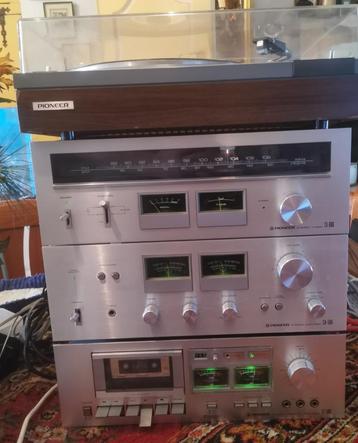 Vintage Pioneer set beschikbaar voor biedingen