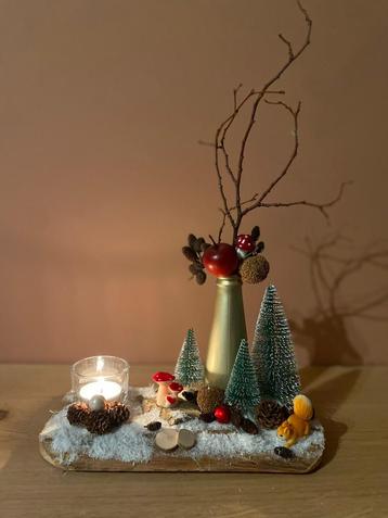 Handgemaakt kerststukje beschikbaar voor biedingen