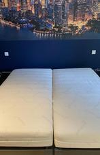 Bed - matrassen - elektrische lattenbodems - legplank, 180 cm, Gebruikt, Ophalen, Tweepersoons