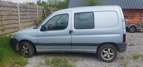 Peugeot partner en Renault kangoo voor onderdelen of opmaak, Auto's, Bestelwagens en Lichte vracht, Bedrijf, Peugeot, Benzine