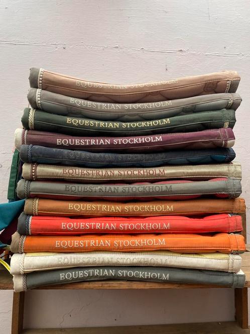 Te koop collectie ES dekjes maat pony/cob spring/veelzijdig, Dieren en Toebehoren, Paarden en Pony's | Dekens en Dekjes, Zo goed als nieuw