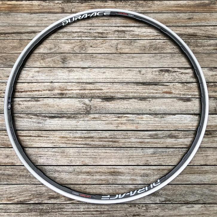 Shimano Dura-Ace Carbon 1380 WH-7850 C24 velg, Fietsen en Brommers, Fietsonderdelen, Zo goed als nieuw, Racefiets, Wiel, Ophalen of Verzenden